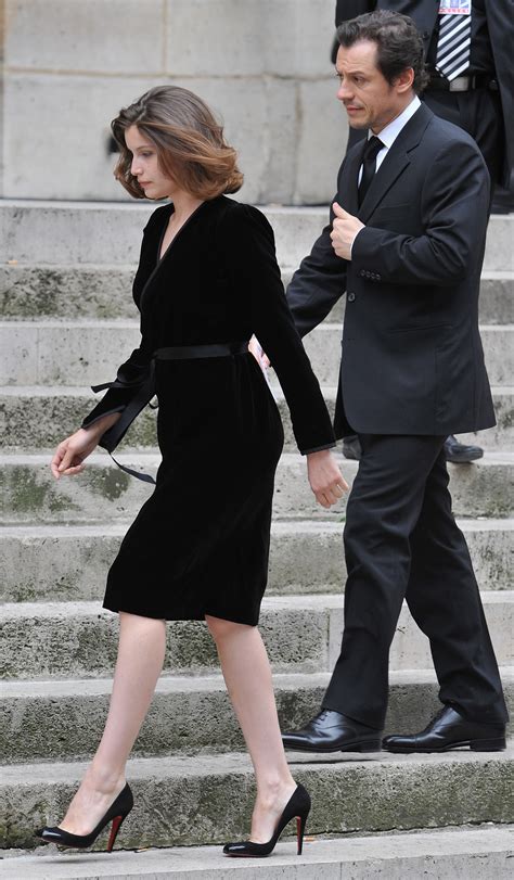 leatitia casta yves saint laurent funerals|Yves Saint Laurent Funeral in Paris .